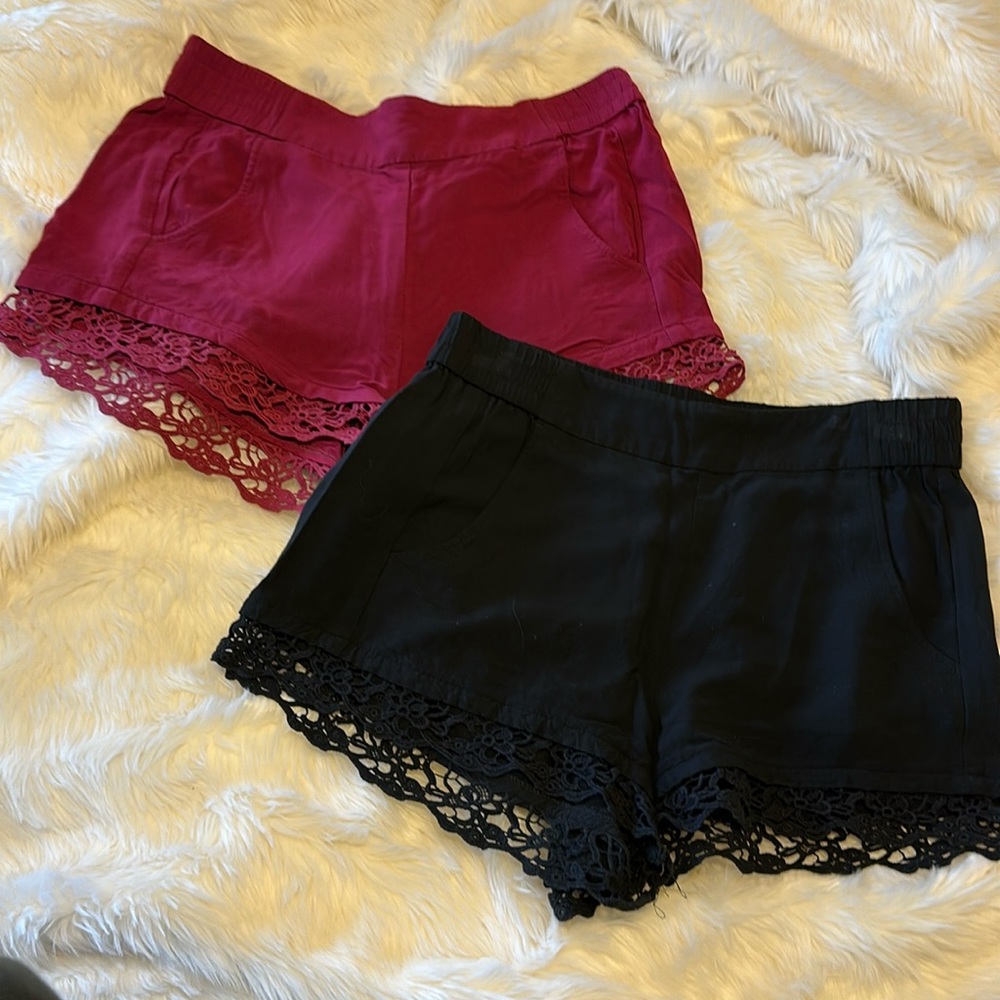 Express lace shorts